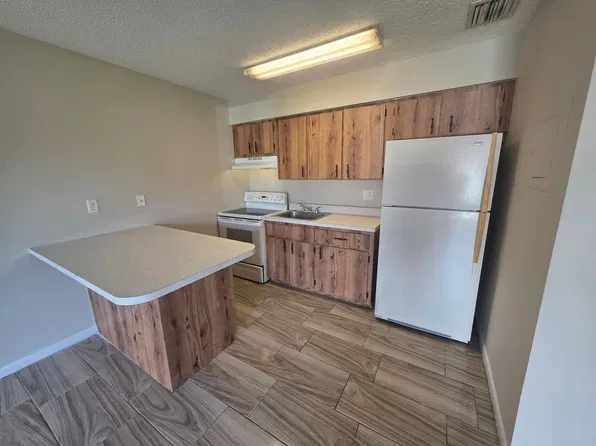 5111 SE 29th St APT A, Ocala, FL 34480