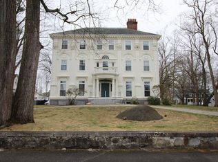 16 Tyler Park APT 9, Lowell, MA 01851