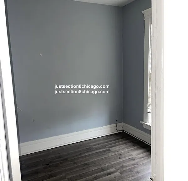 6456 S Parnell Ave #2 — Photo 3