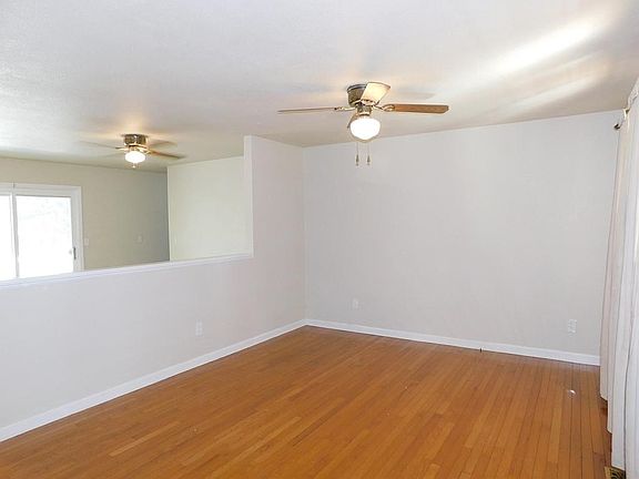 Great Room to Kitchen