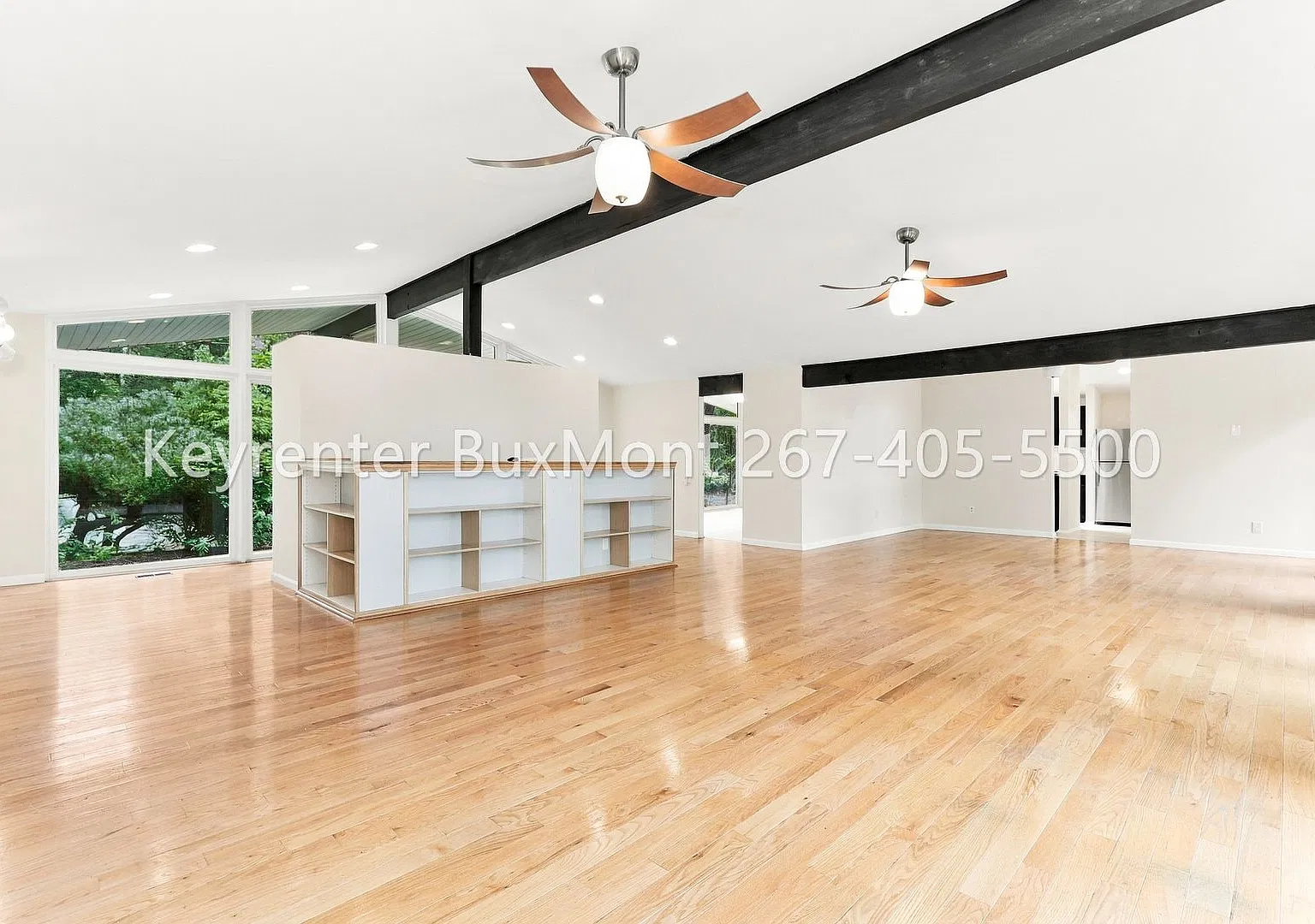 Bright and spacious single-family home with tons of windows, vaulted ceilings, and skylights — Photo 2