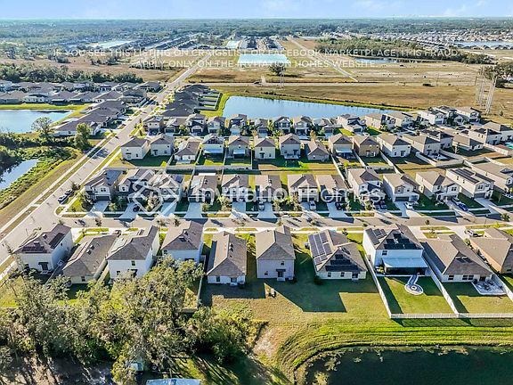 4th image of 1572 Blue Rose Dr