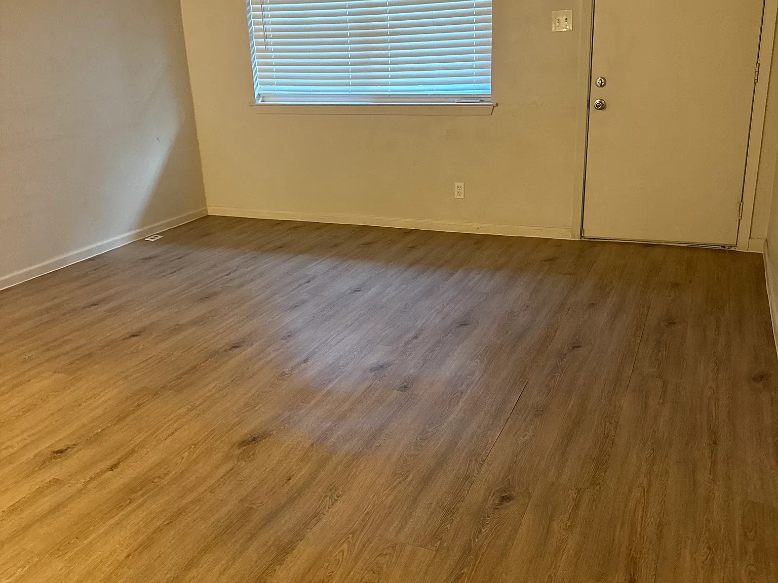 Central North Apartments — Photo 4