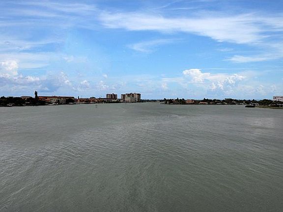 4th image of 7922 Sailboat Key Blvd S APT 203