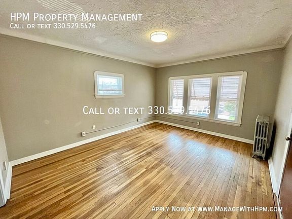 2nd image of 1419 Roycroft Ave APT 5