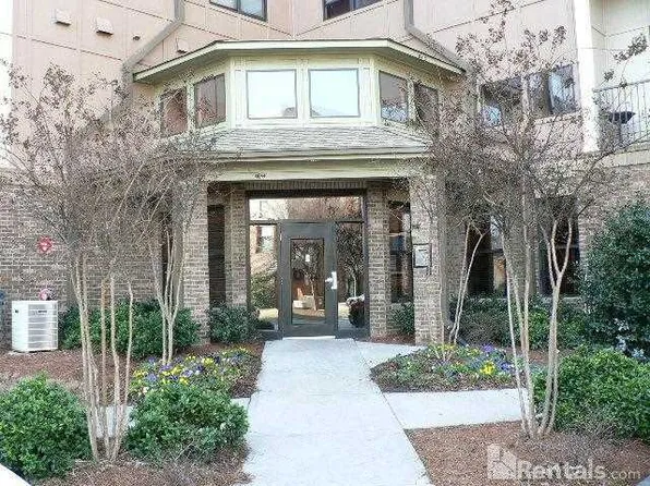 898 Oak St SW, Atlanta, GA 30310