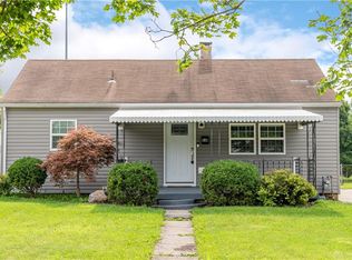 634 Eastmoor Dr, Springfield, OH 45505