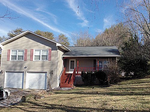 1st image of 250 Sunny Acres Dr