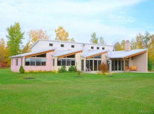 10998 Keller Rd, Clarence, NY 14031