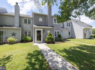 193 E Green Valley Cir, Newark, DE 19711