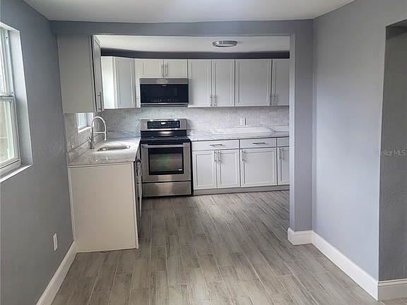 5th image of 12706 Holyoke Ave