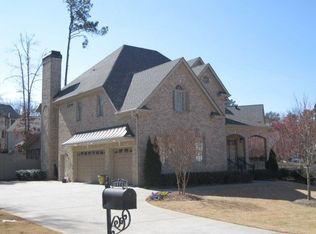 2371 Oak Grove Holw, Atlanta, GA 30345