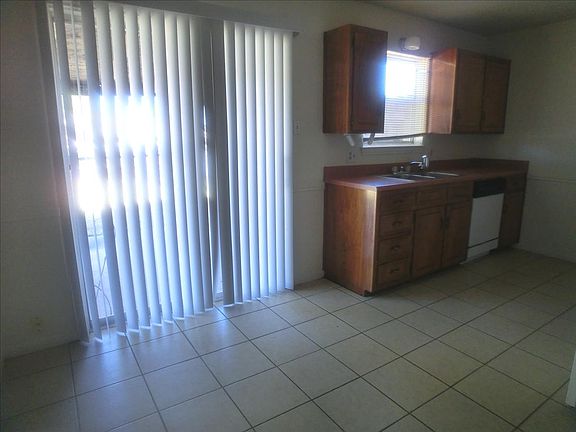 5th image of 302 Sorrell Dr #Ab