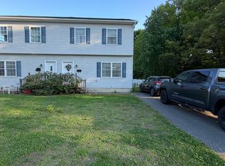 27 Ravine St #27, Chicopee, MA 01020