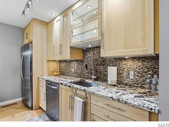 2nd image of 1144 Beau Jardin Ct