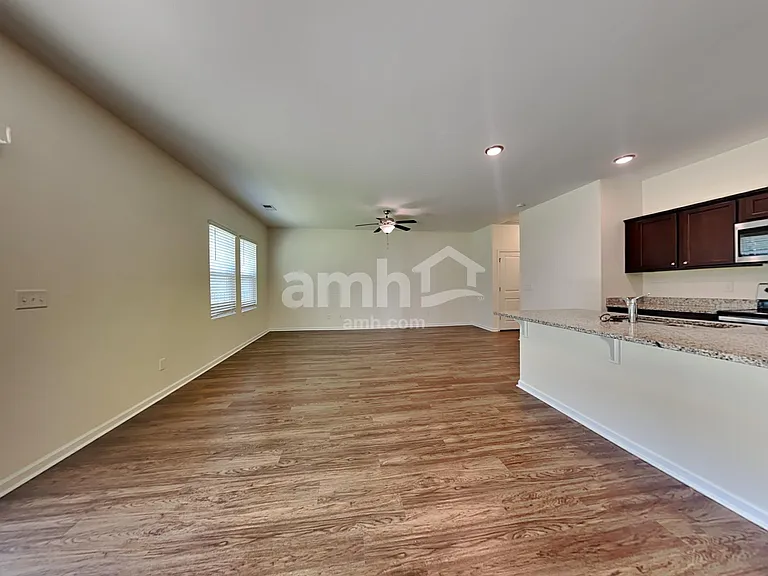 130 Orion Way — Photo 6