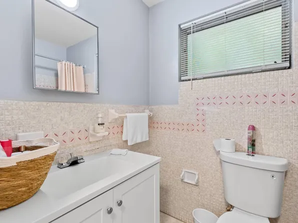 1826 Sherman St, Hollywood, FL