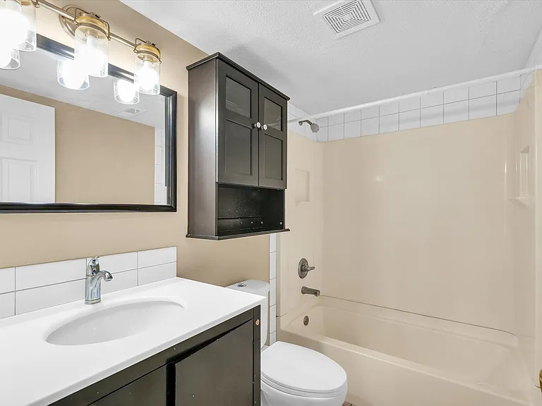308 College Park Dr — Photo 22