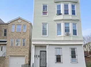 569 Hunterdon St FLOOR 2, Newark, NJ 07108