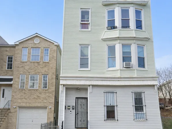 569 Hunterdon St Floor 2, Newark, NJ 07108