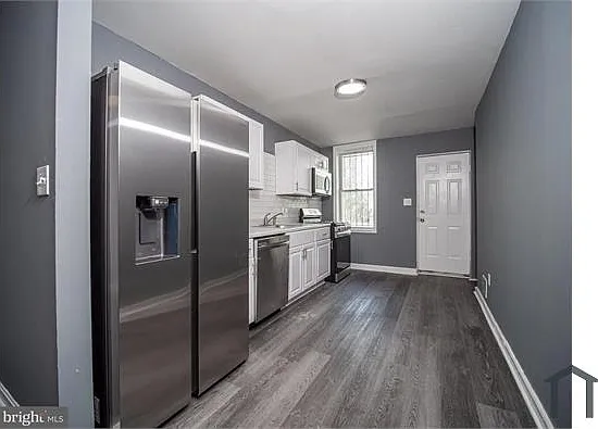 438 Whitridge Ave — Photo 6