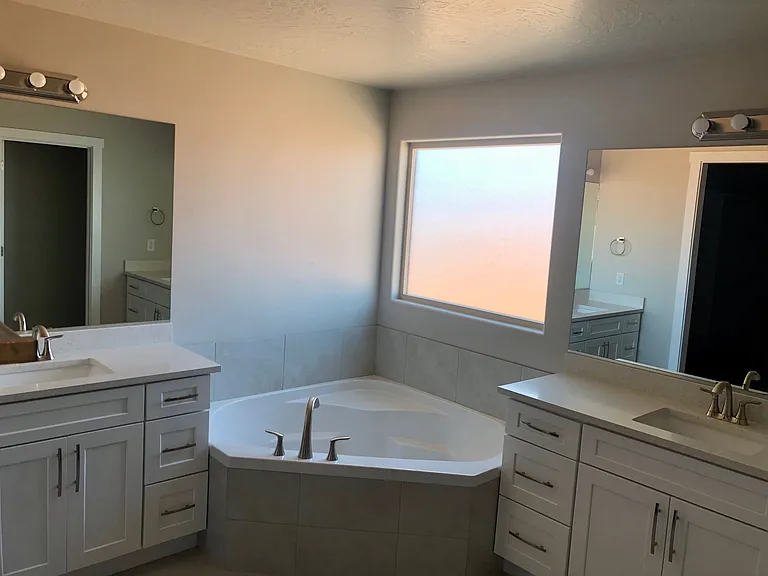 655 S Malorie Way — Photo 11