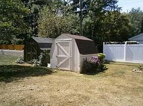 2nd image of 448 Greenacres Dr