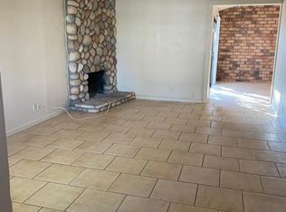 3624 Sutterwoods Way, Sacramento, CA 95827