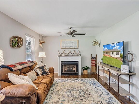 4th image of 77 Northridge Rd
