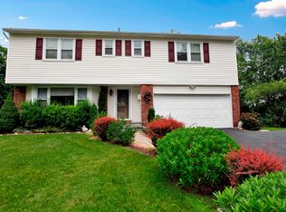 220 Waverly Rd, Scarsdale, NY 10583