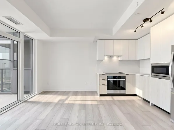 1007 The Queensway, Toronto, ON