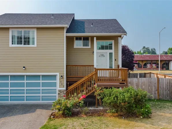 1002 E 71st Street Ct, Tacoma, WA 98404