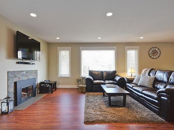 5th image of 5046 Massey Dr #1A