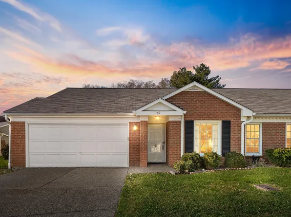 702 Mount Carmel Pl, Nashville, TN 37205