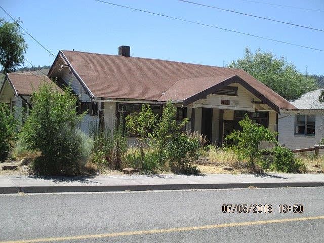 1st image of 604 N 3rd St