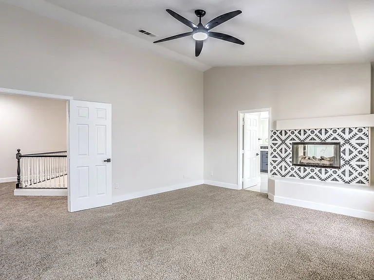 8910 Minsk Ct — Photo 21