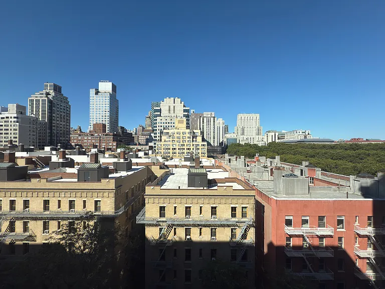 420 E 64th St #E10D — Photo 3
