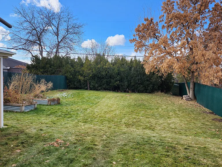 3273 Quincy Ave #BASEMENT — Photo 13