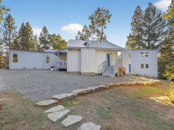 3rd image of 22080 Fiddletown Rd