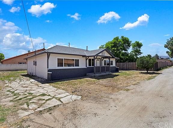 2nd image of 42208 State Highway 74 Ave