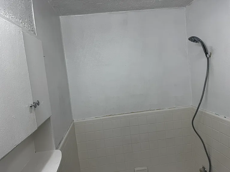 1201 SW 11th Ave #4 — Photo 6