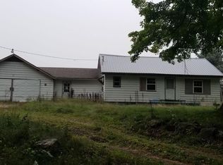 9680 10 Mile Rd, Evart, MI 49631