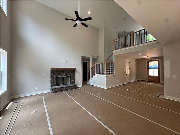 4th image of 24 Rushden Way SE