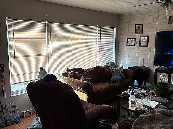 2nd image of 503 Oakwood Ave