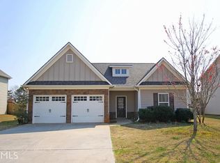66 Mercer Ln, Cartersville, GA 30120