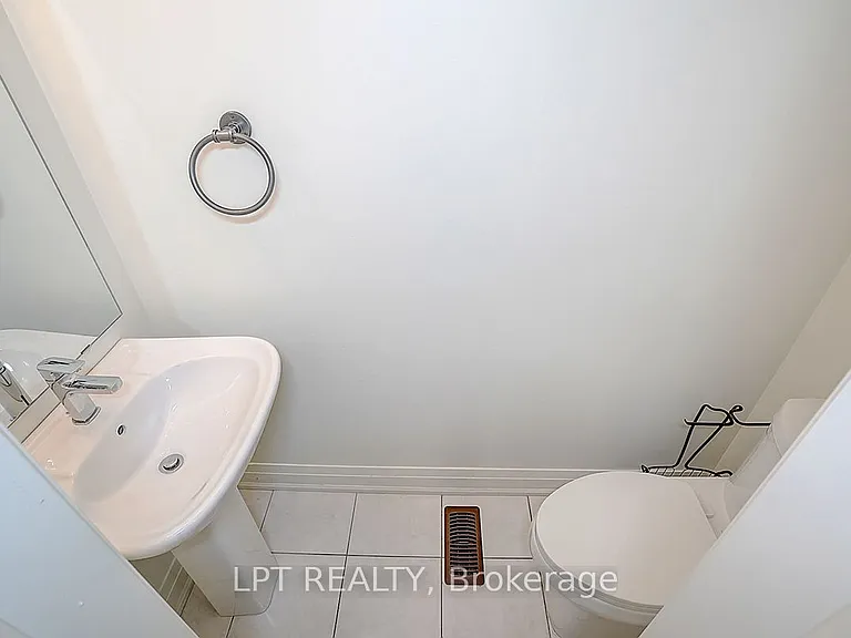 84 William Saville St — Photo 16
