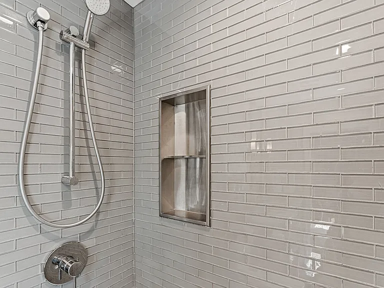 16 Park St #A — Photo 22