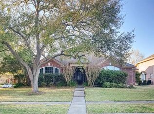 6203 McDonald Ct, Sugar Land, TX 77479