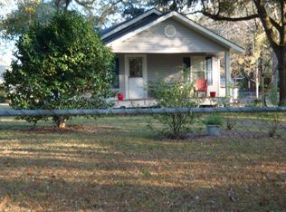 1017 River Rd, Picayune, MS 39466
