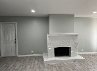 16588 Vine St APT B, Hesperia, CA 92345